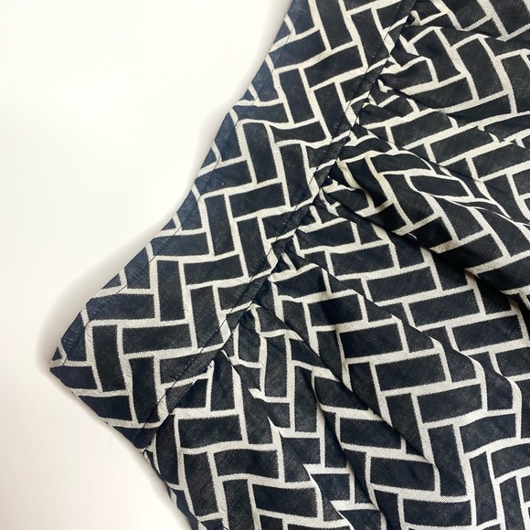 Tibi Women's A-Line Mini Skirt with Pockets – White & Black Woven Pattern Size 2 - Picture 3 of 5